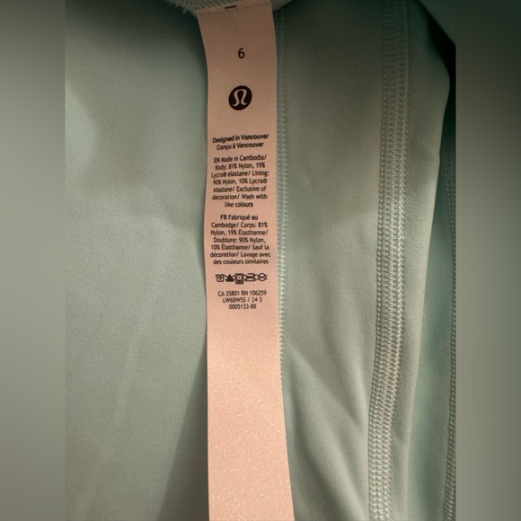 New with tags Lululemon Align high rise crop pant 23” Ideal Mint. Blue. Size 6 - Picture 11 of 13